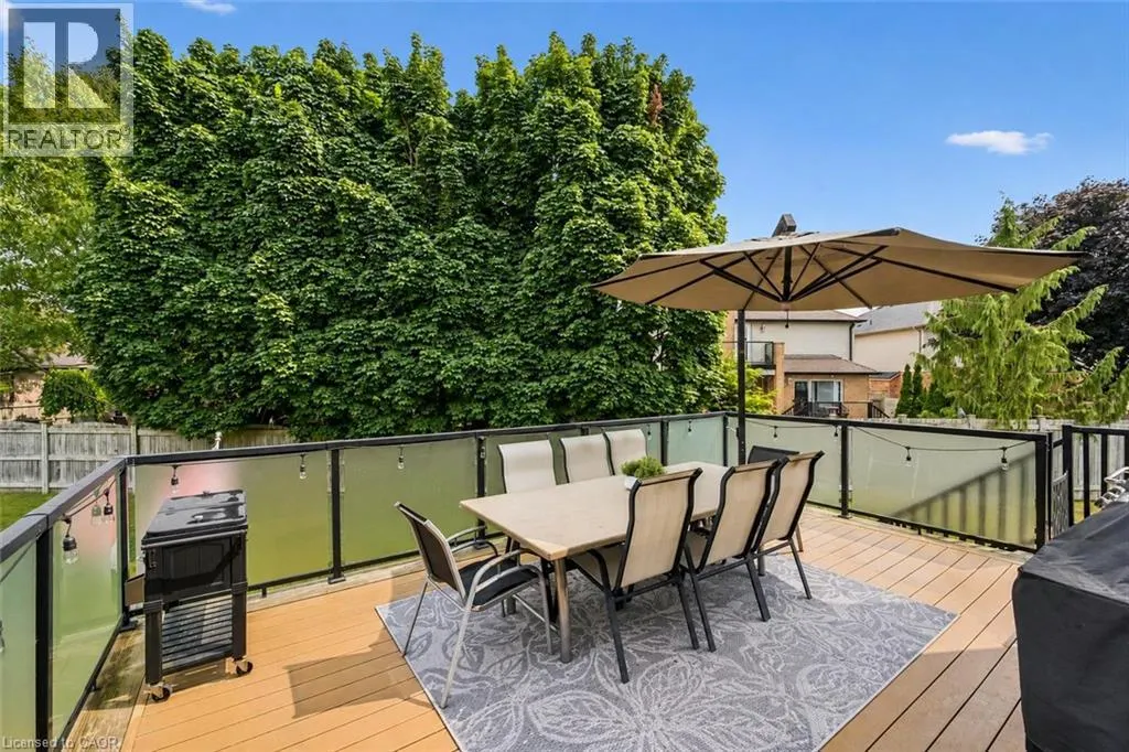 34 WHETSTONE Crescent