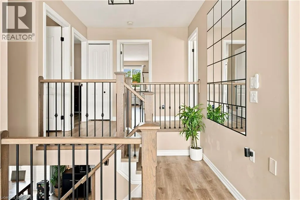 80 ROBERT SIMONE Way