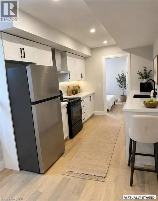 132 HODGKINS Avenue Unit# LOWER #LOWER