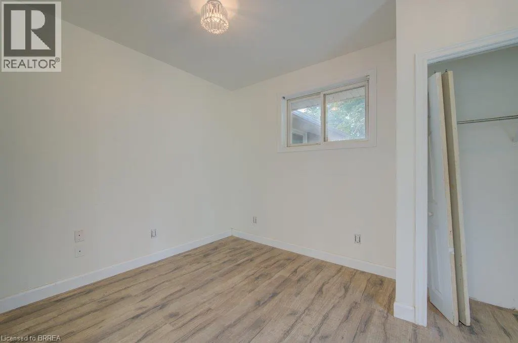 6 BAYLY Drive