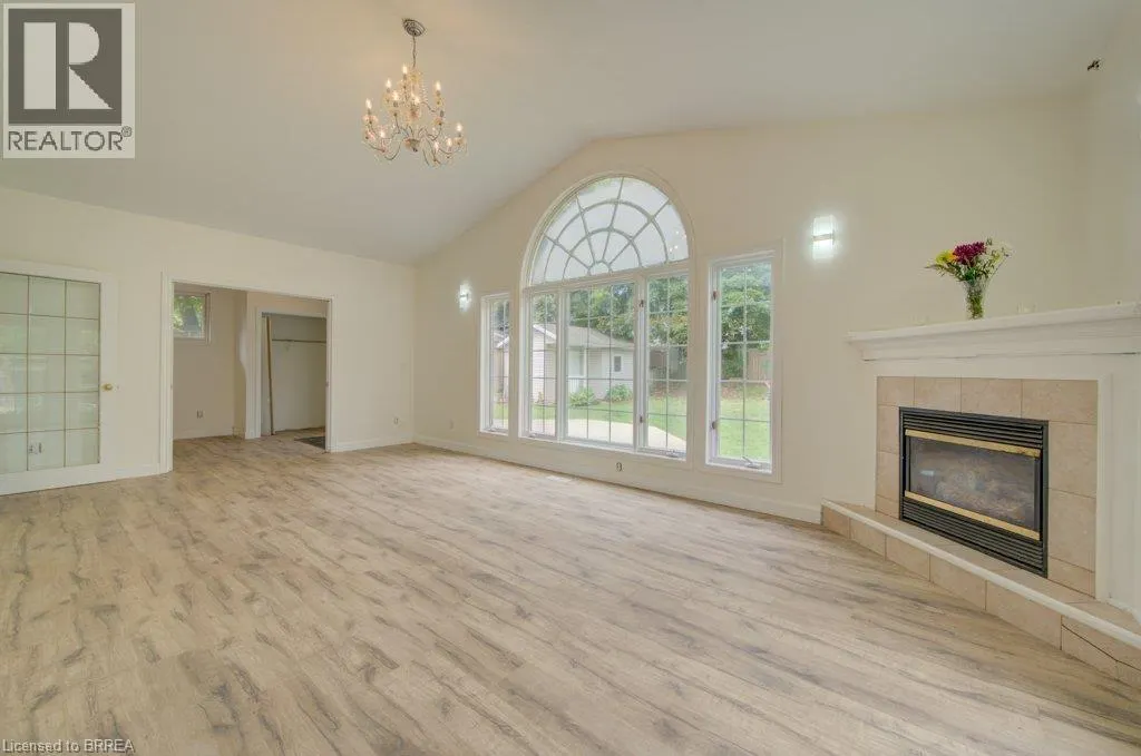 6 BAYLY Drive