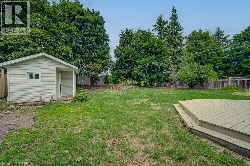 6 BAYLY Drive