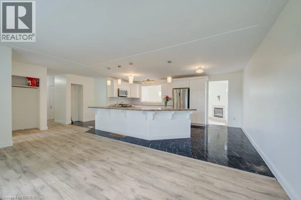6 BAYLY Drive