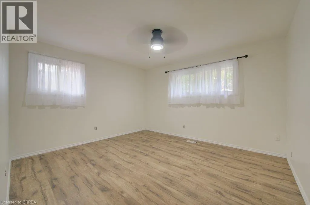 6 BAYLY Drive