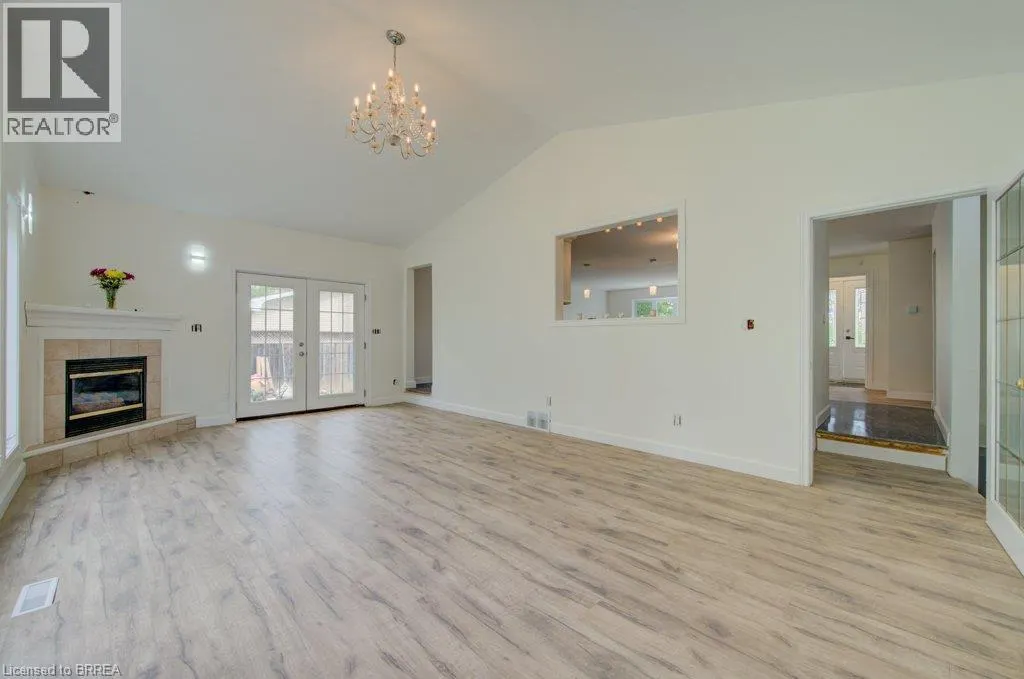 6 BAYLY Drive