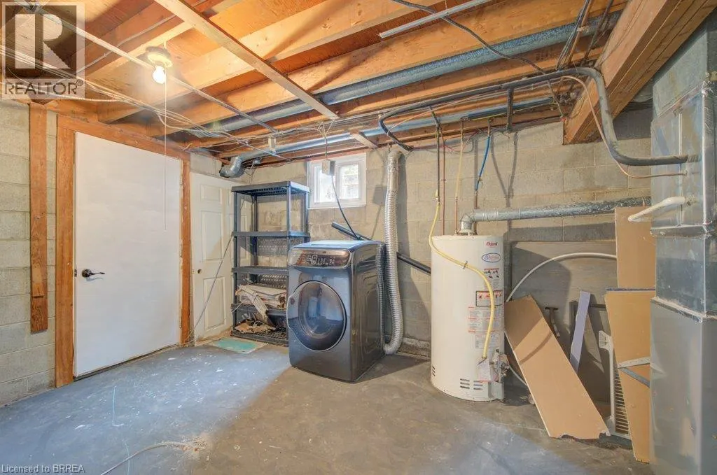 6 BAYLY Drive