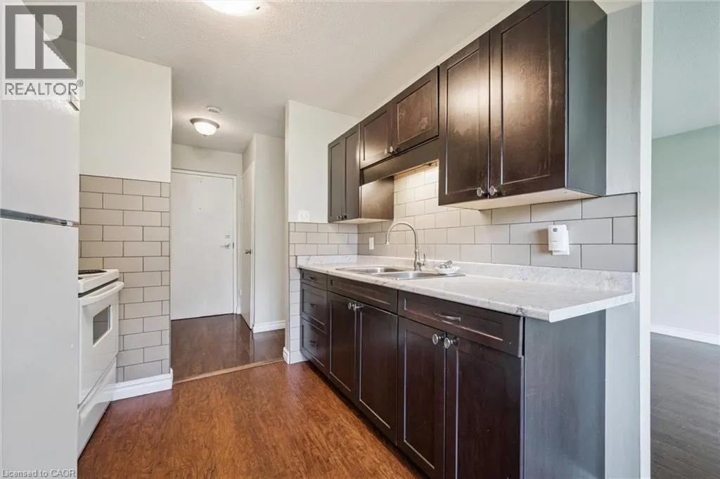 30 FLAMINGO Drive Unit# 30 #30