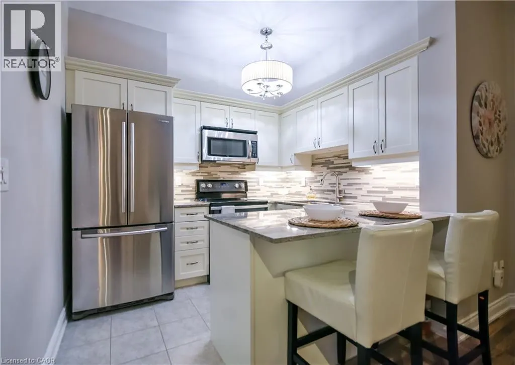 354 ATHERLEY Road Unit# 213 #213