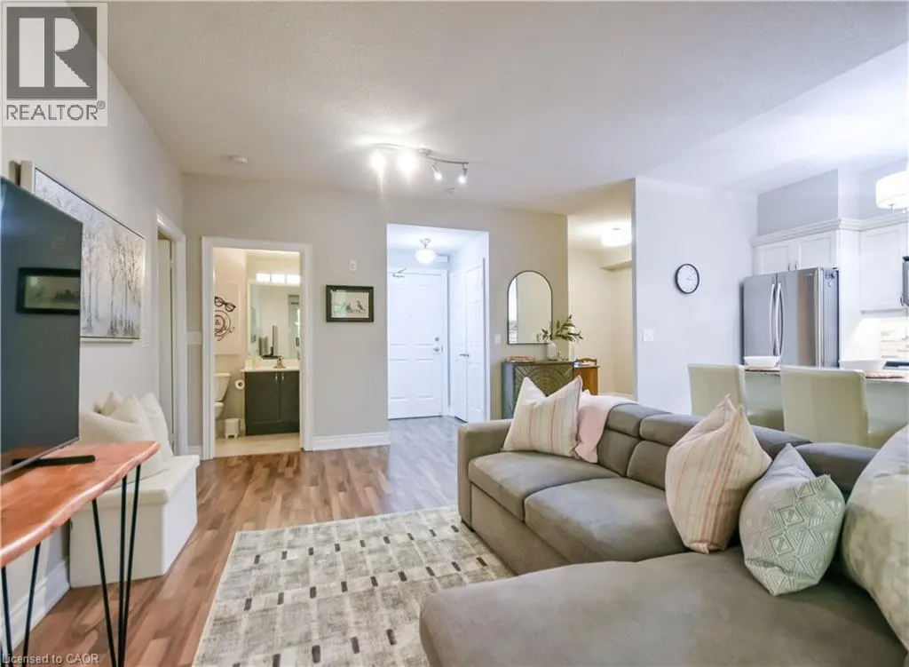 354 ATHERLEY Road Unit# 213 #213