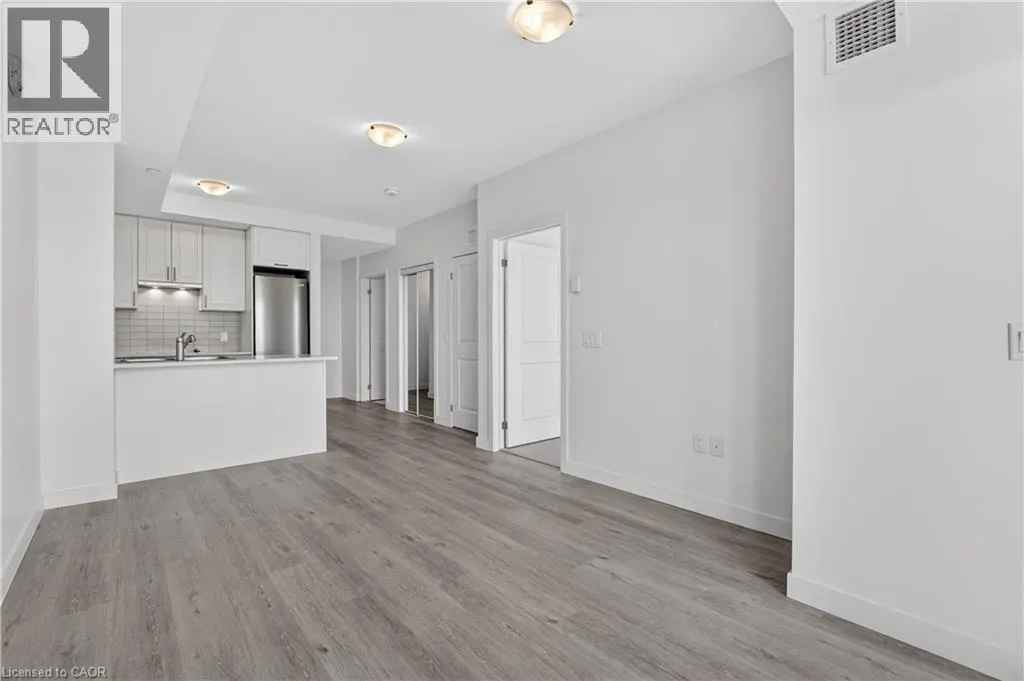 461 GREEN Road Unit# 809 #809