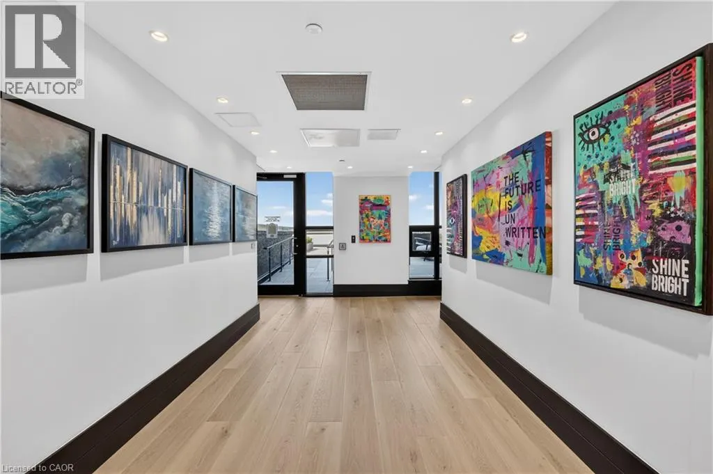 461 GREEN Road Unit# 809 #809
