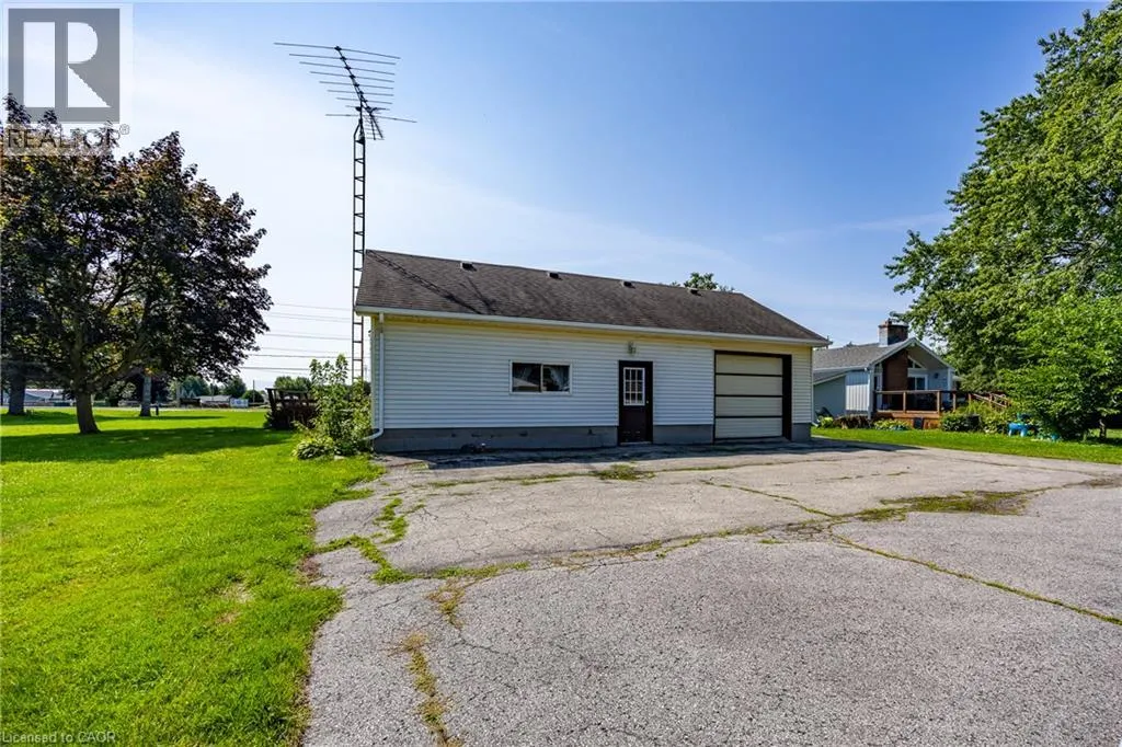 1032 MAIN Street