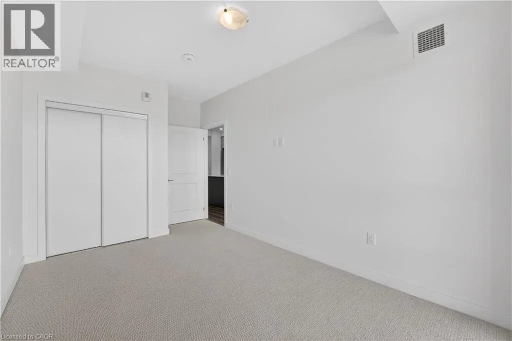 461 GREEN Road Unit# 304 #304