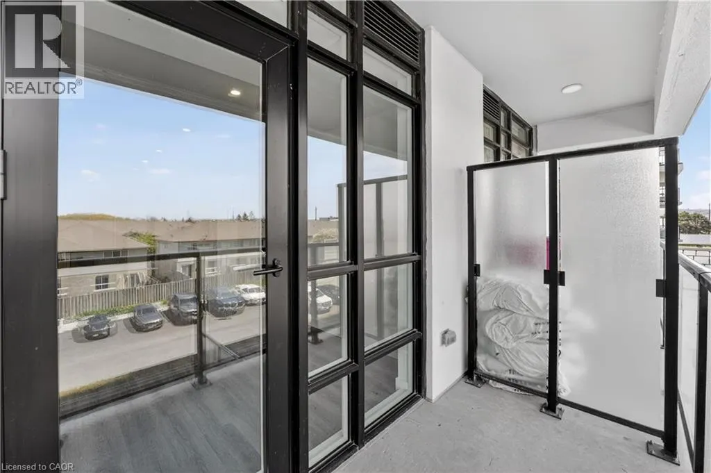 461 GREEN Road Unit# 304 #304
