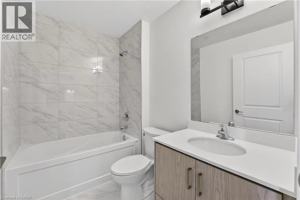461 GREEN Road Unit# 304 #304