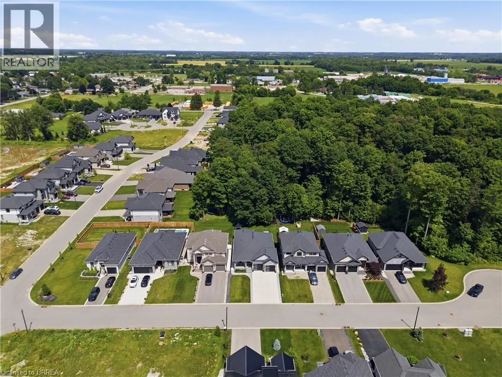 14 WINDYWOOD Lane