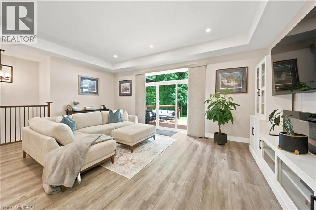 14 WINDYWOOD Lane
