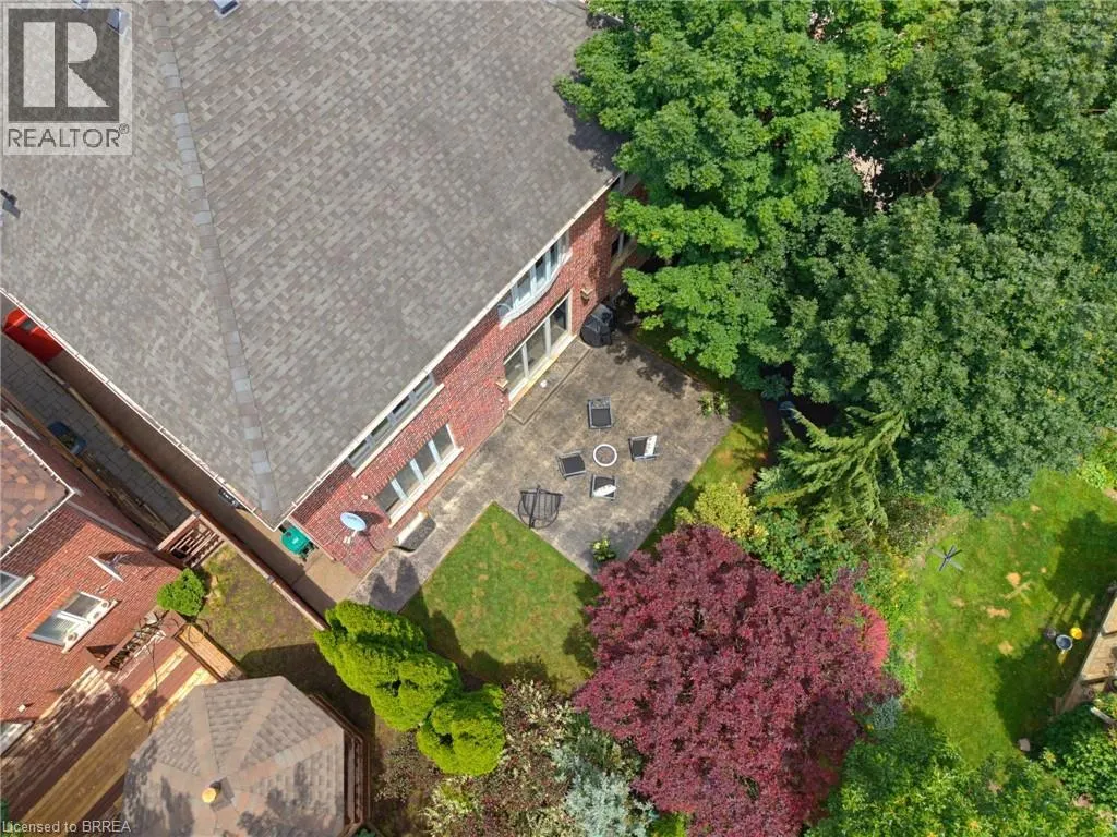 141 FALCONRIDGE Drive