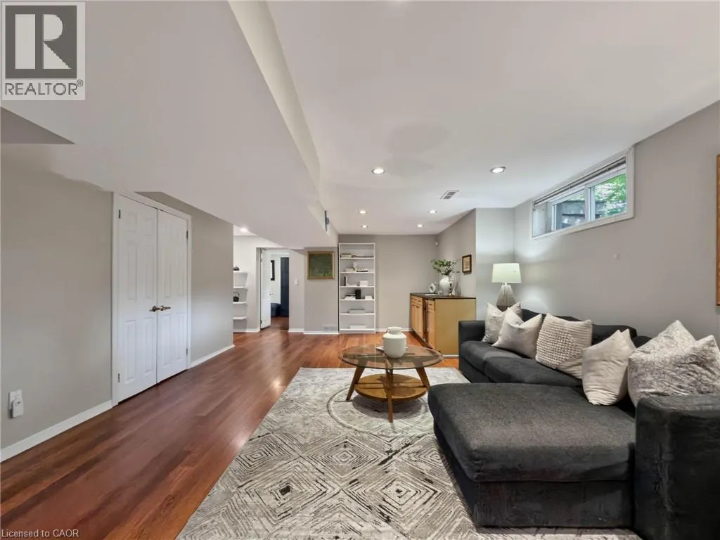 1239 BALDWIN Drive