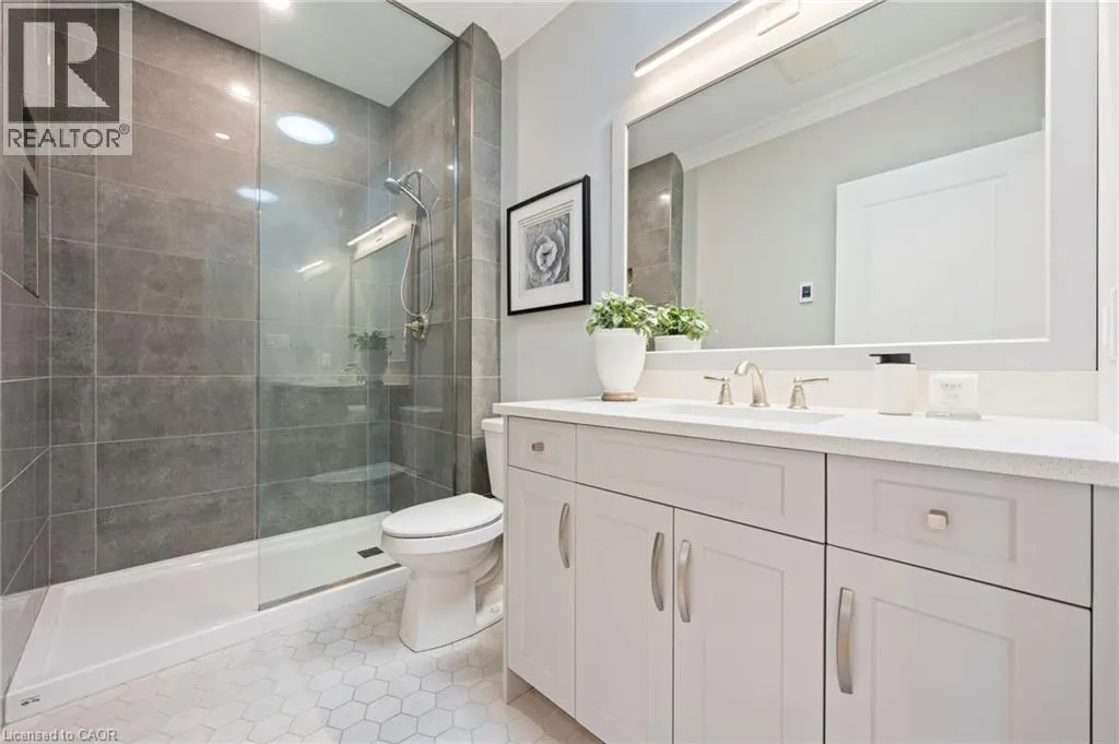 47 BLUENOSE Drive