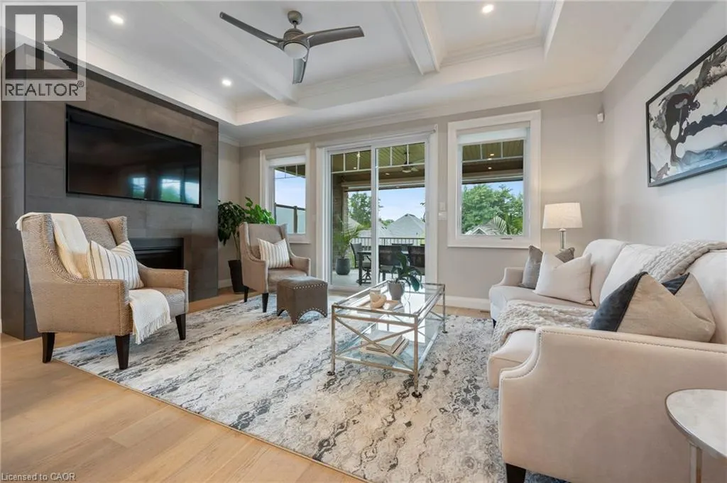 47 BLUENOSE Drive