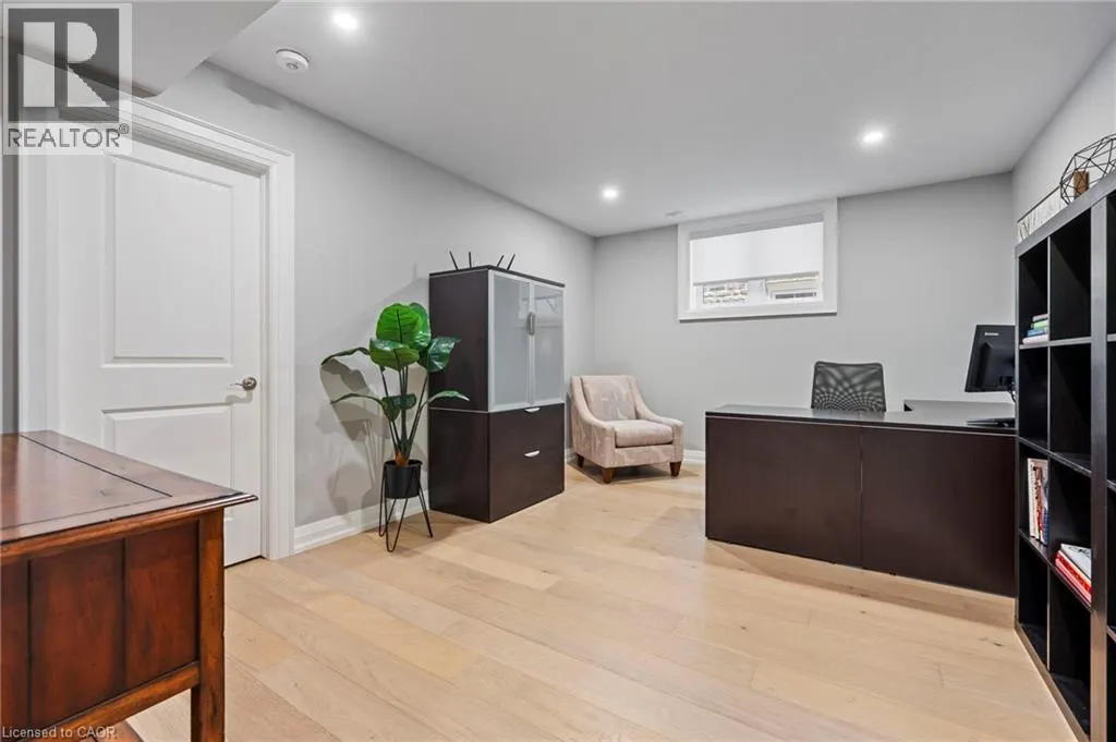 47 BLUENOSE Drive