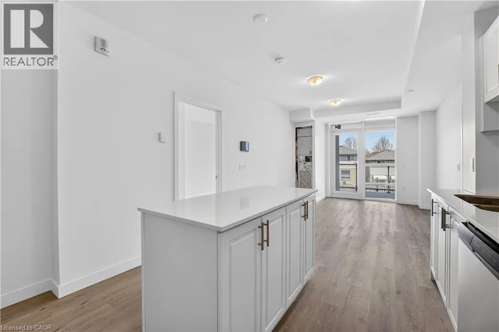 461 GREEN Road Unit# 211 #211