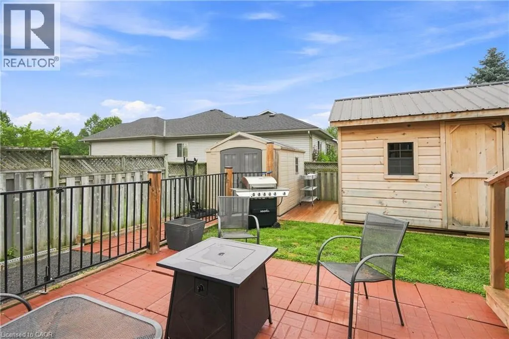 13 GOLDEN ACRES Drive