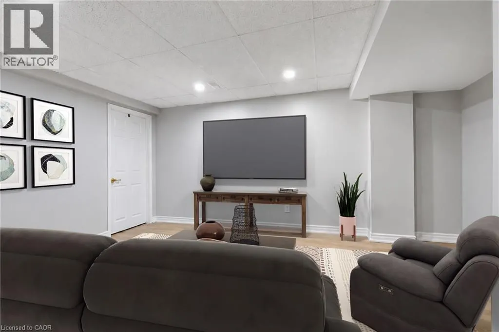 13 GOLDEN ACRES Drive