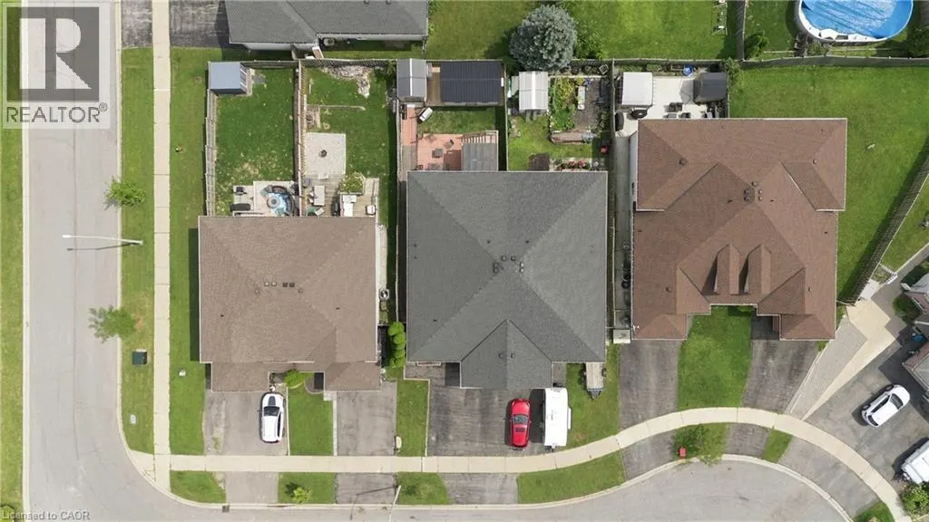 13 GOLDEN ACRES Drive