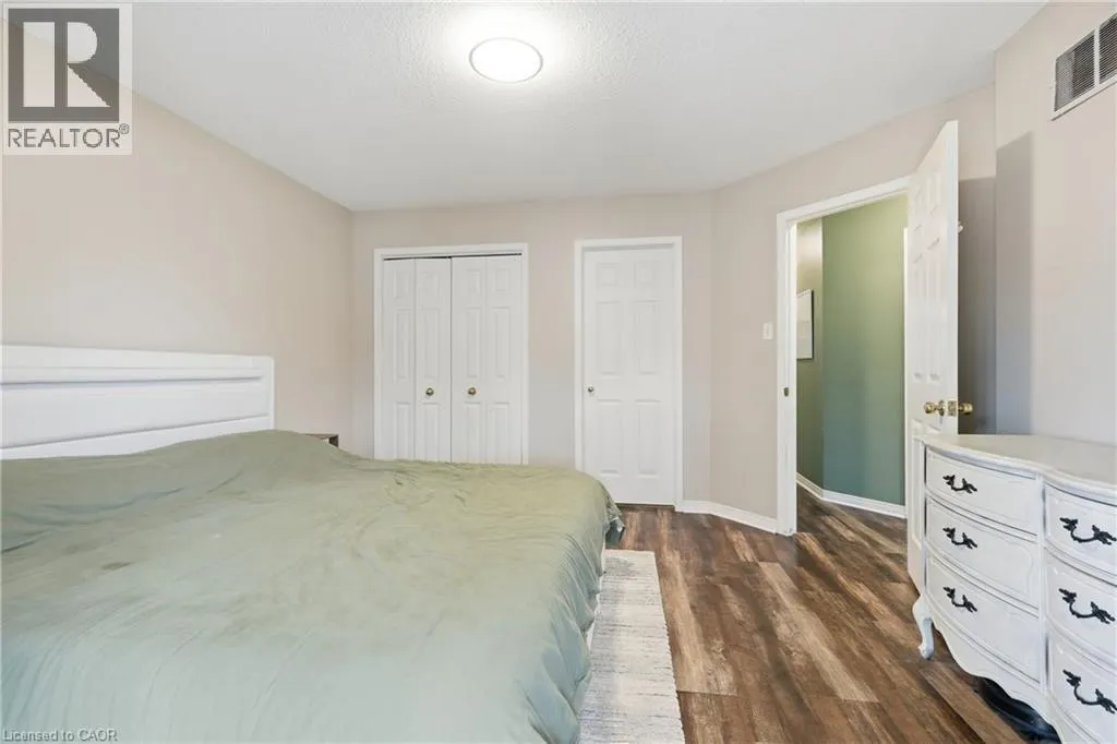 13 GOLDEN ACRES Drive