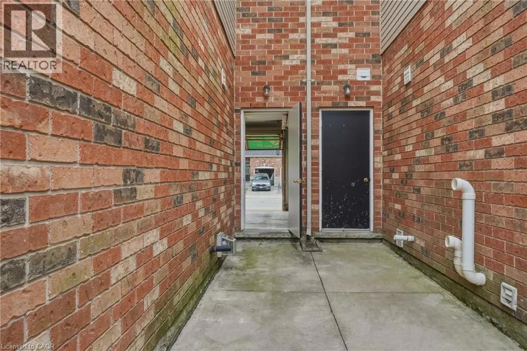144 BENZIGER Lane