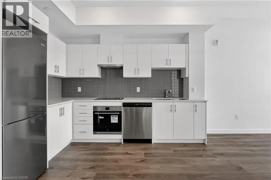461 GREEN Road Unit# 606 #606