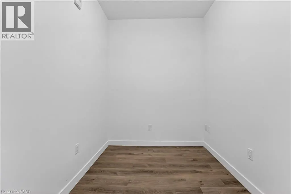 461 GREEN Road Unit# 606 #606