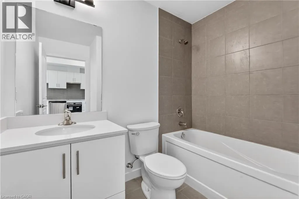 461 GREEN Road Unit# 606 #606
