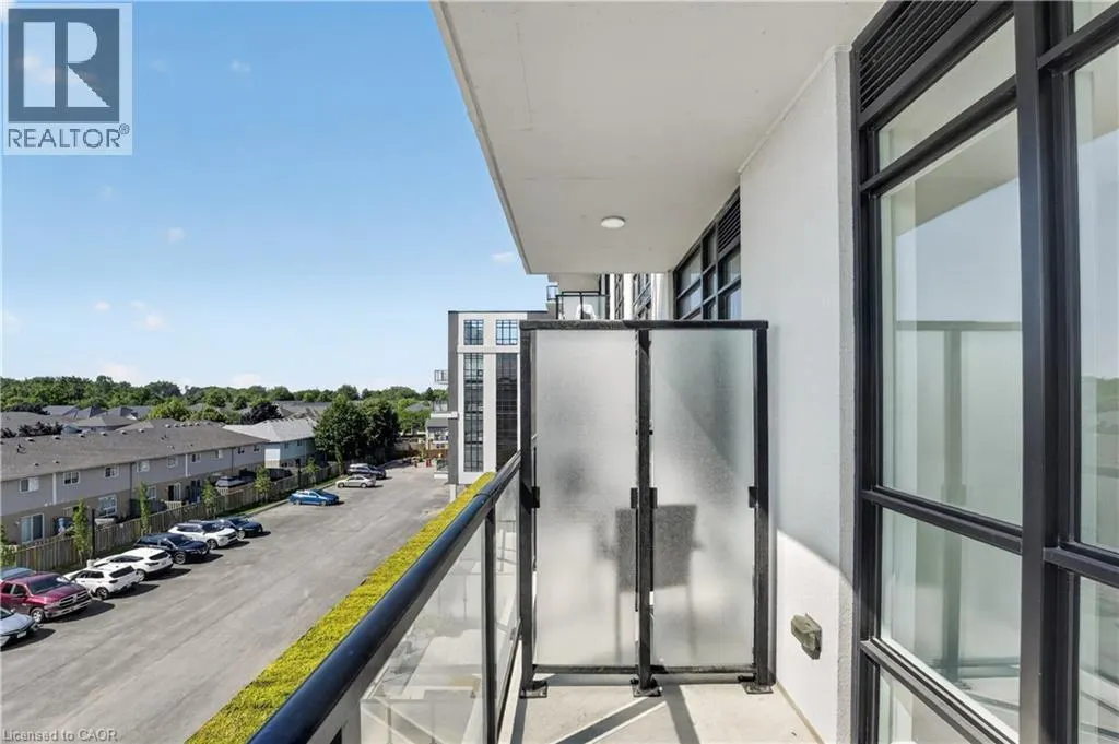 461 GREEN Road Unit# 427 #427