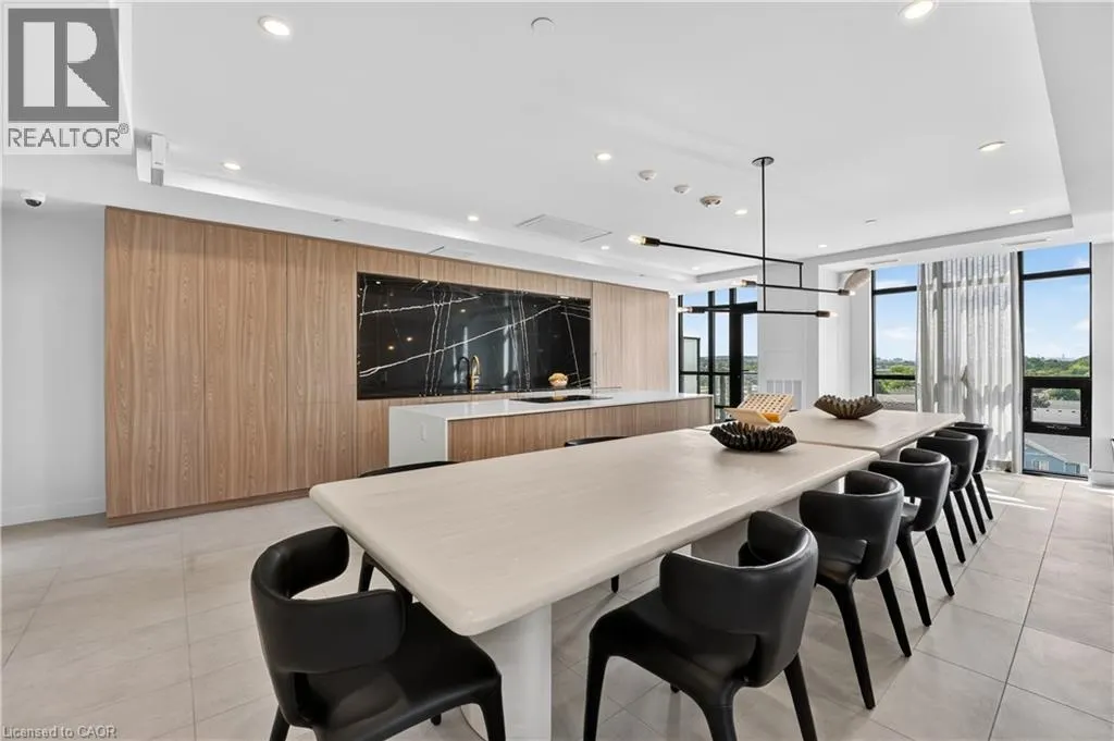 461 GREEN Road Unit# 427 #427
