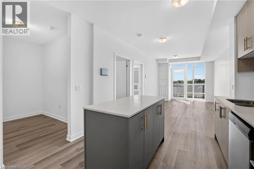 461 GREEN Road Unit# 427 #427