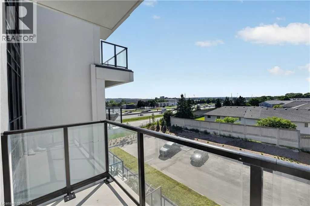 461 GREEN Road Unit# 427 #427