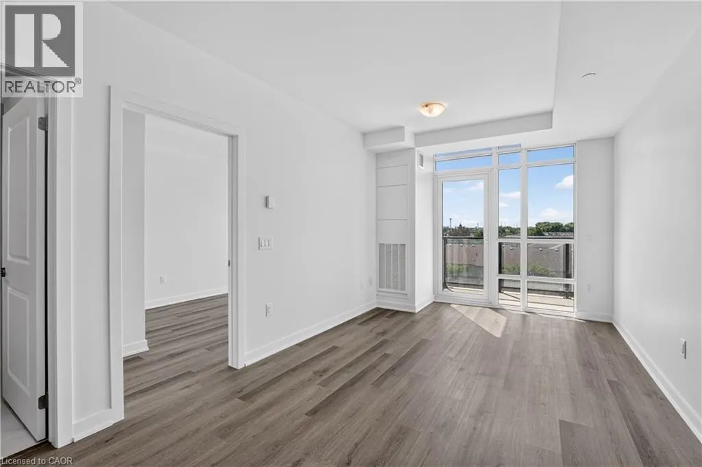 461 GREEN Road Unit# 427 #427