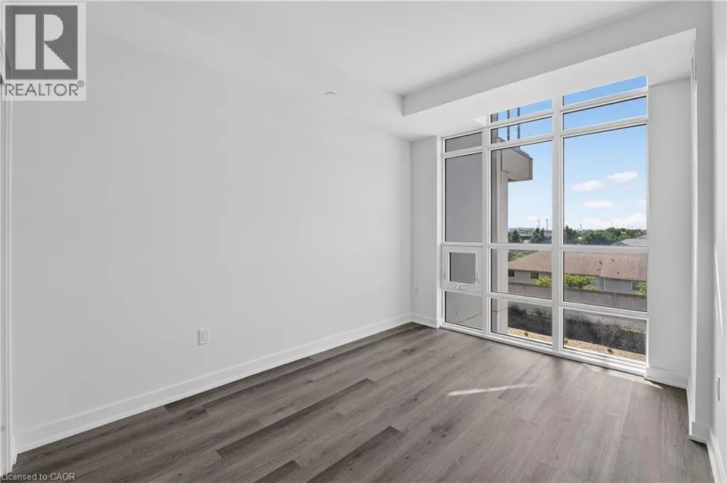 461 GREEN Road Unit# 427 #427