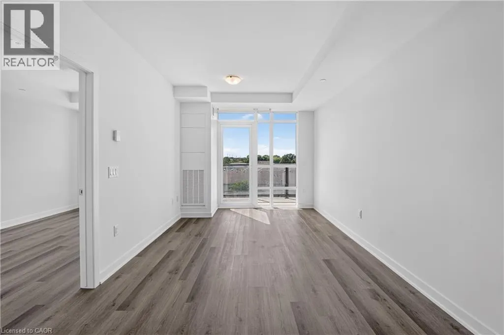 461 GREEN Road Unit# 427 #427