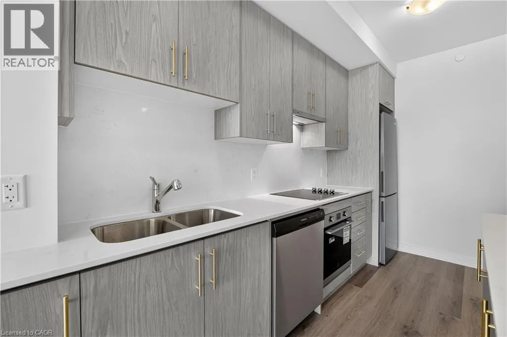 461 GREEN Road Unit# 427 #427
