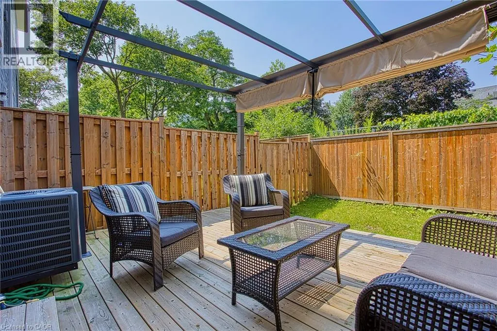 383 DUNDAS Street E Unit# 4 #4