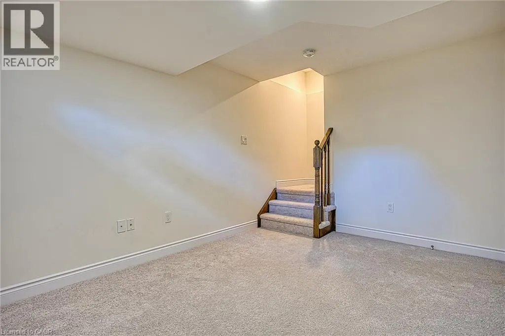 383 DUNDAS Street E Unit# 4 #4