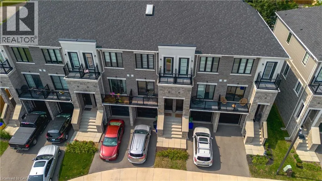 383 DUNDAS Street E Unit# 4 #4