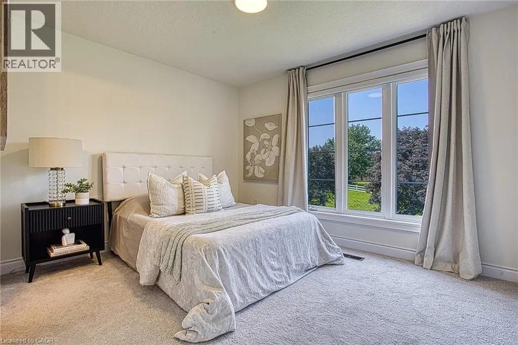 383 DUNDAS Street E Unit# 4 #4
