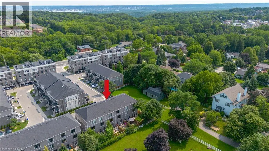 383 DUNDAS Street E Unit# 4 #4