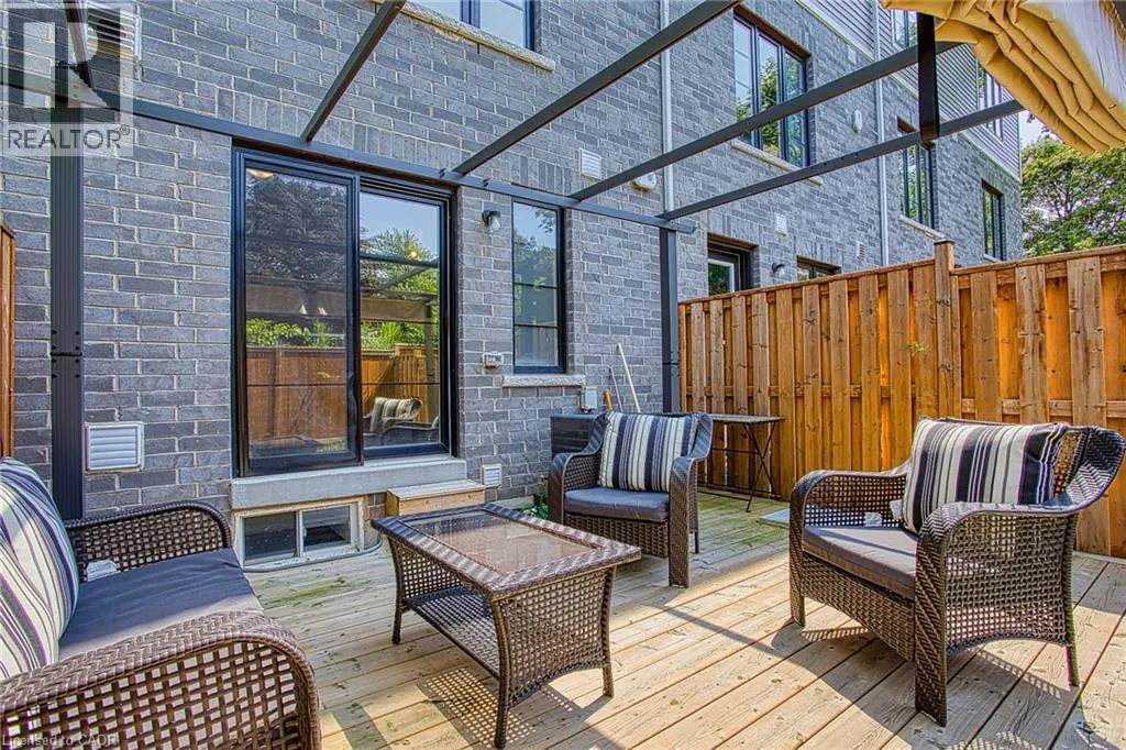 383 DUNDAS Street E Unit# 4 #4