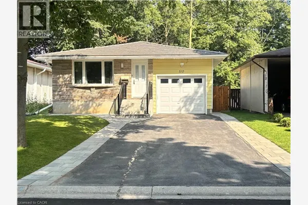 510 OAKRIDGE Place